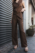Load image into Gallery viewer, Tailored Straight-Leg Trousers – Brown