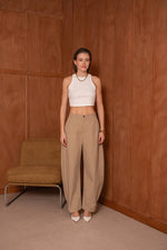 Load image into Gallery viewer, Urban Balloon Pants – Camel LIMITED EDITION