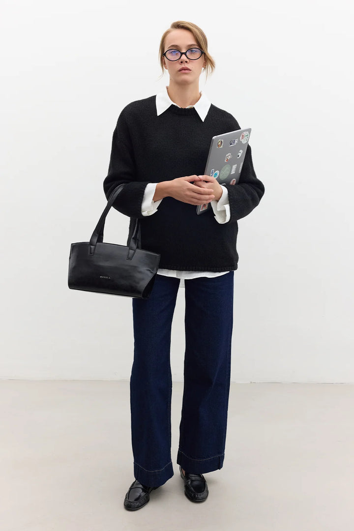 Oversized knitwear- Black