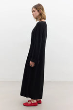 Load image into Gallery viewer, Tie Knit Dress- Black