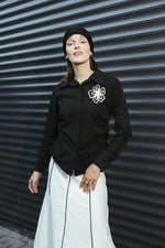 Load image into Gallery viewer, Tailored Shirt with Embroidered Flower