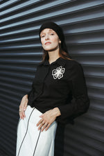 Load image into Gallery viewer, Tailored Shirt with Embroidered Flower