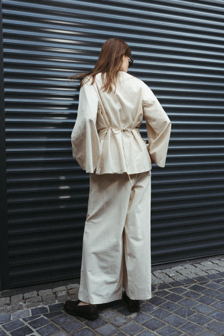 Button Detail Linen-Look Blouse – Ecru