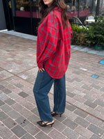 Load image into Gallery viewer, Mom Fit Denim Jeans