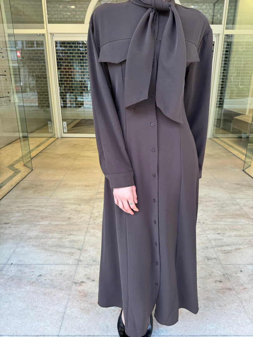 Tailored Scarf Detail Dress – Brown