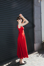 Load image into Gallery viewer, True Red Elegance Midi Dress