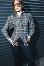 Load image into Gallery viewer, Plaid Tie-Back Shirt