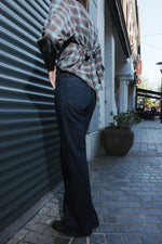 Load image into Gallery viewer, Dark Flared Jeans