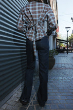 Load image into Gallery viewer, Dark Flared Jeans