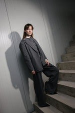 Load image into Gallery viewer, Oversized Tailored Blazer
