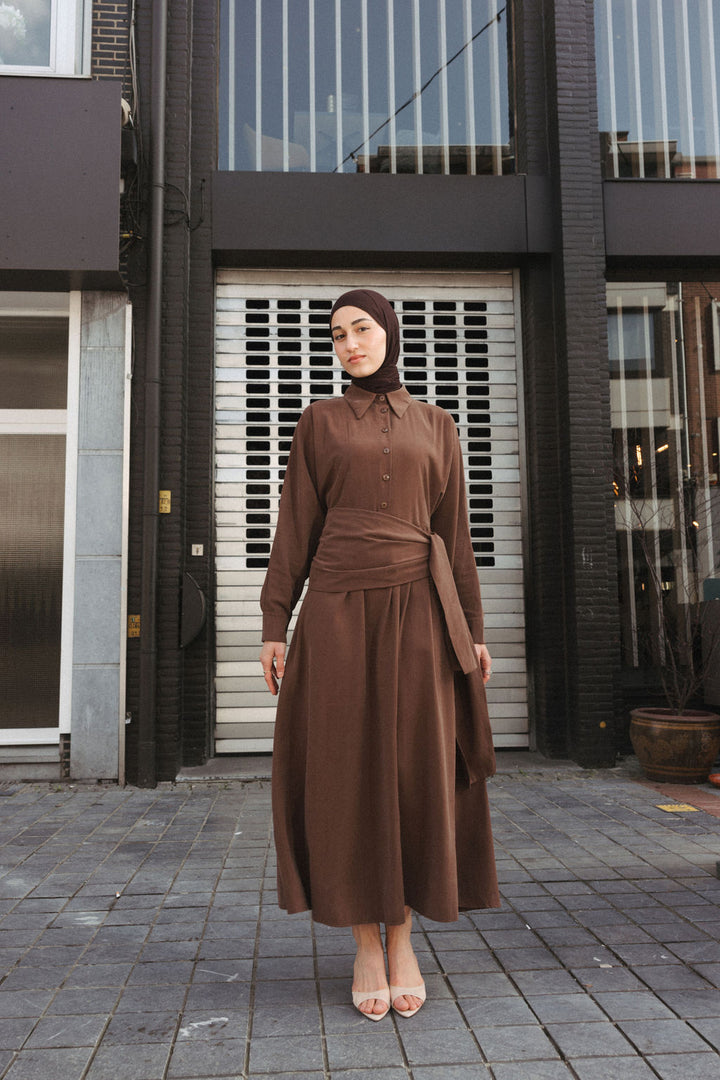 Shawl Detail Gathered Waist Dress – Brown