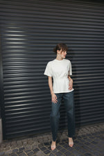 Load image into Gallery viewer, Tailored Waist T-Shirt – White