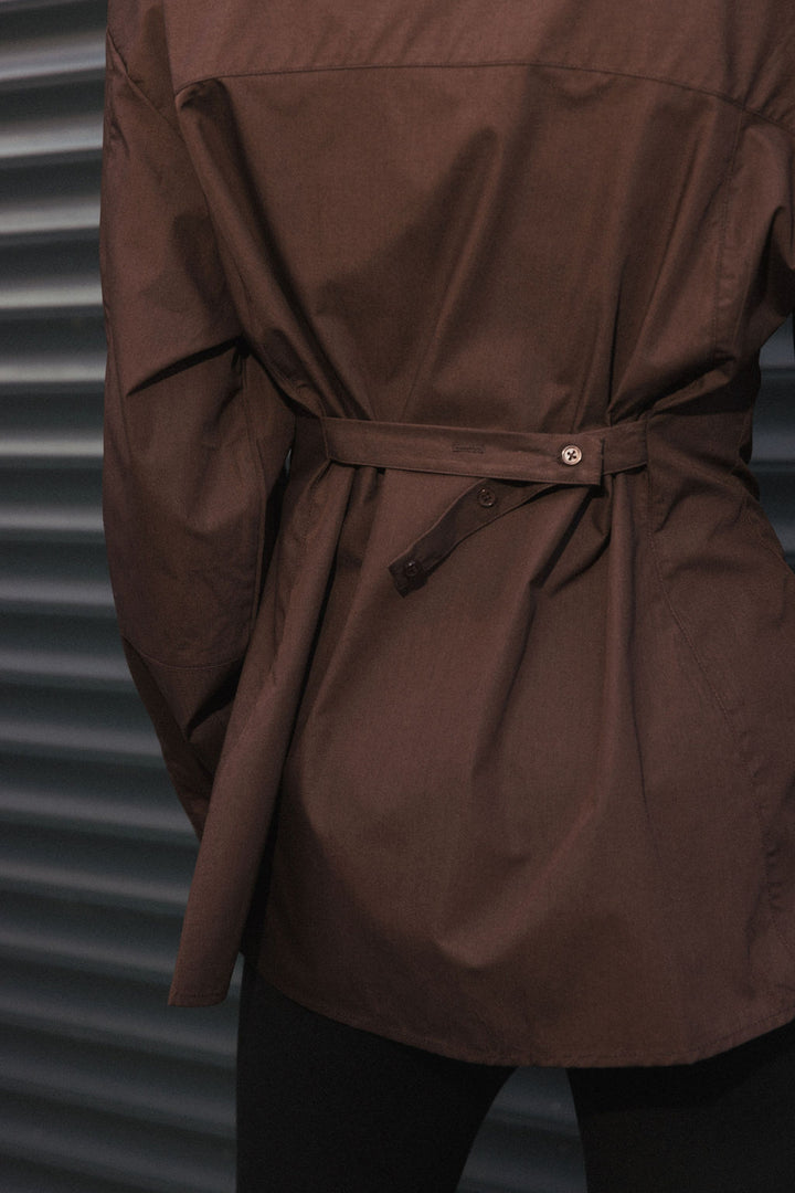 Tailored Shirt with Tie-Back – Brown