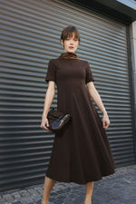 Load image into Gallery viewer, Midi Dress with Short Sleeves and Belt – Brown