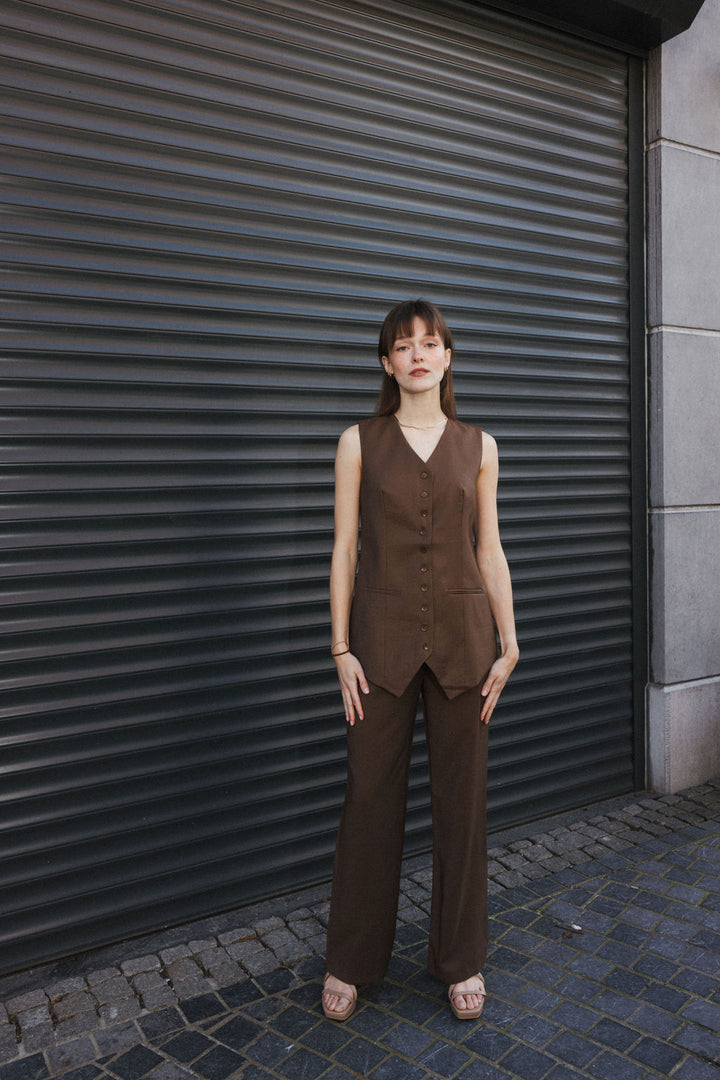 Tailored Buttoned Gilet – Brown