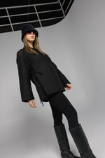 Load image into Gallery viewer, Oversized Quilted Wrap Jacket