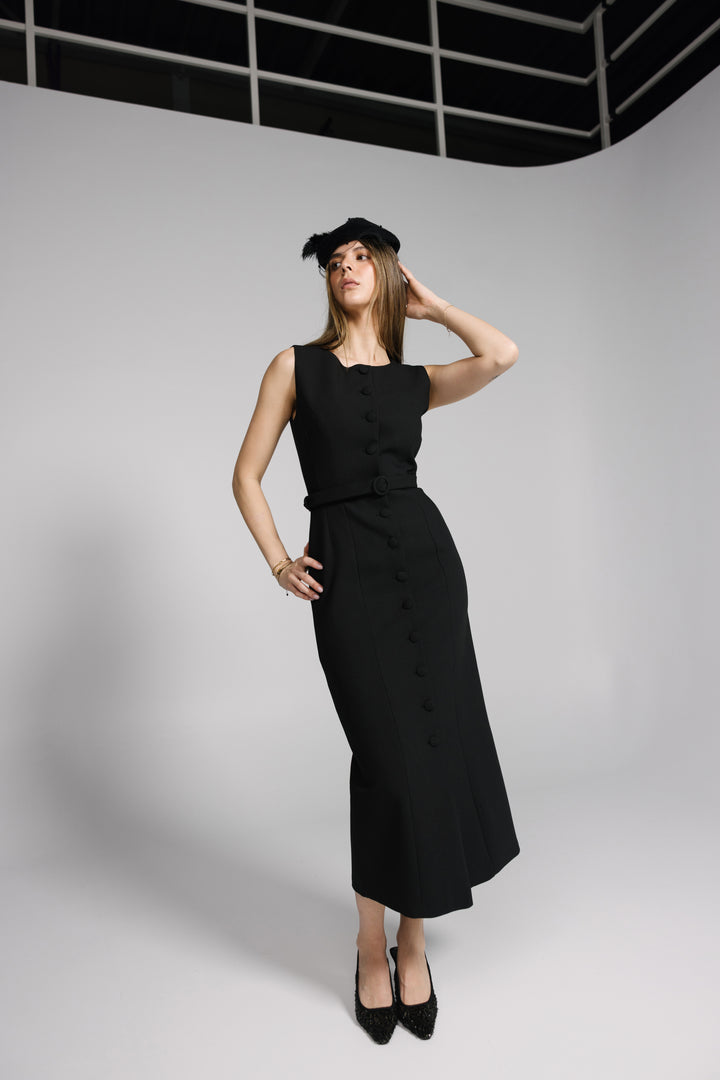 Eva Noir Buttoned