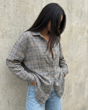 Oversized Plaid Cotton Shirt – Grey Tones