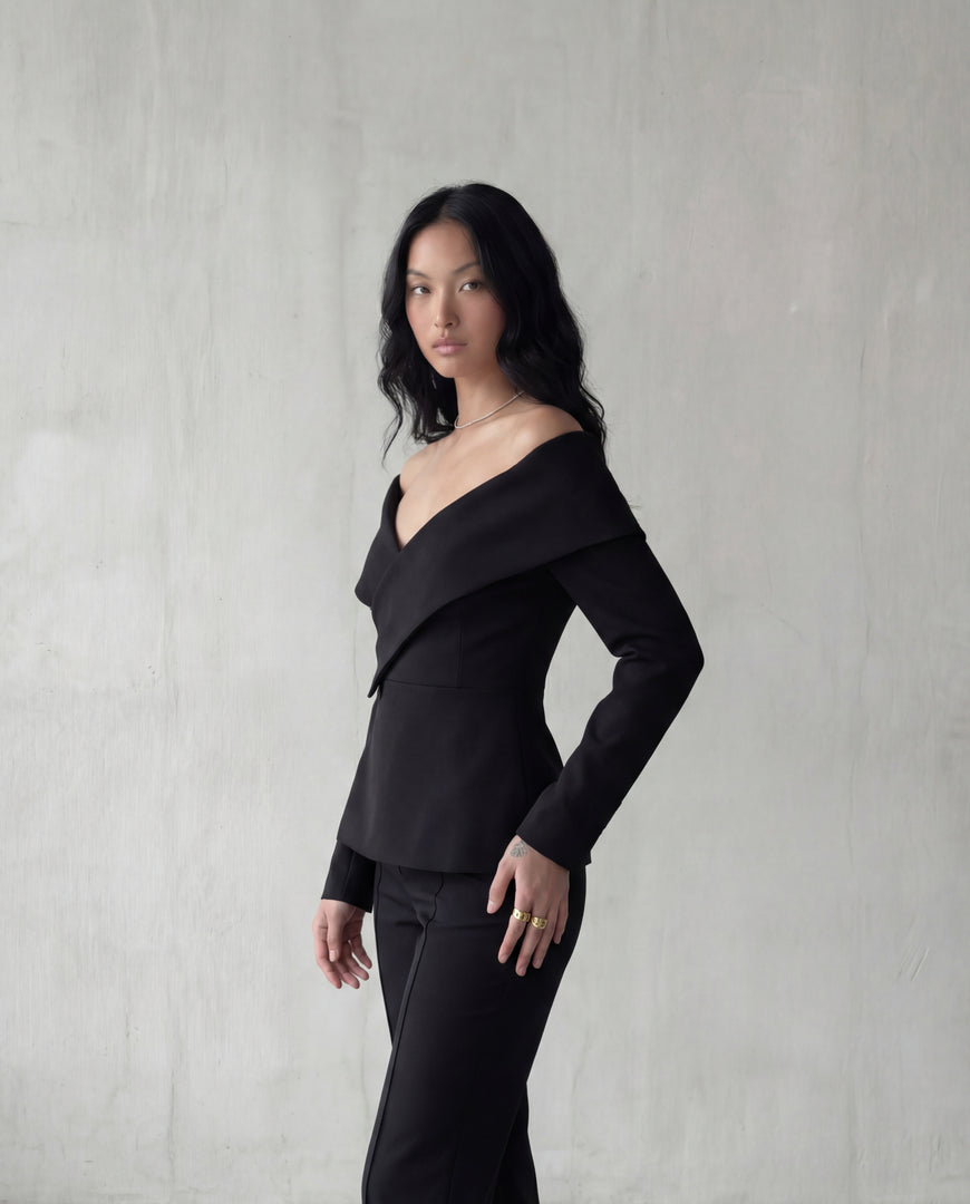Open Shoulder Blazer Noir