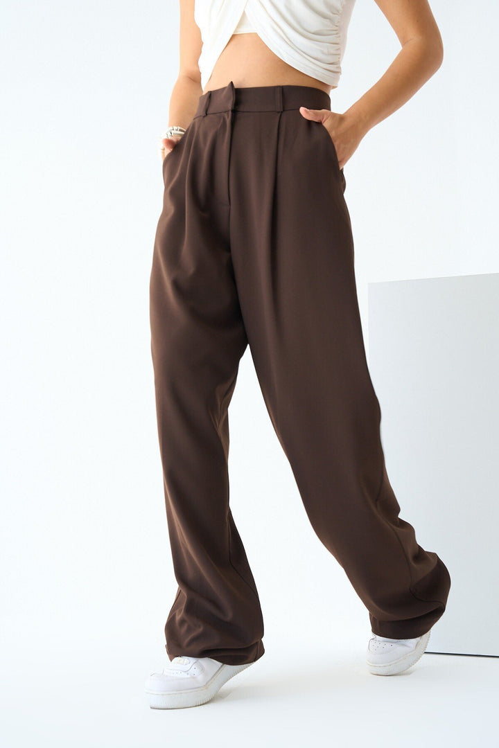 Elegant Wide-Leg Trousers