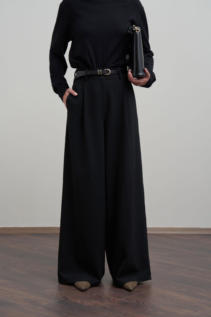 Polyviscose pleated trousers
